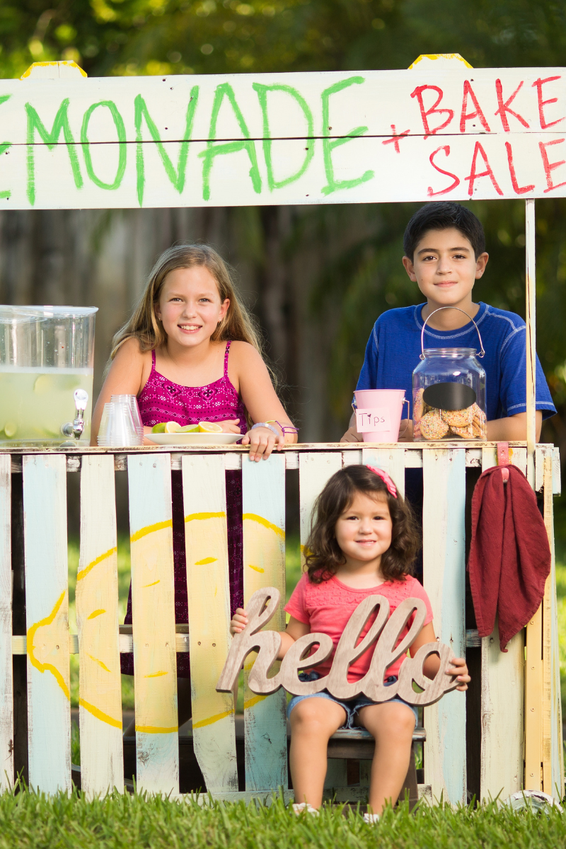 12 Year-Round Neighborhood Business Ideas Kids Can Start Today
