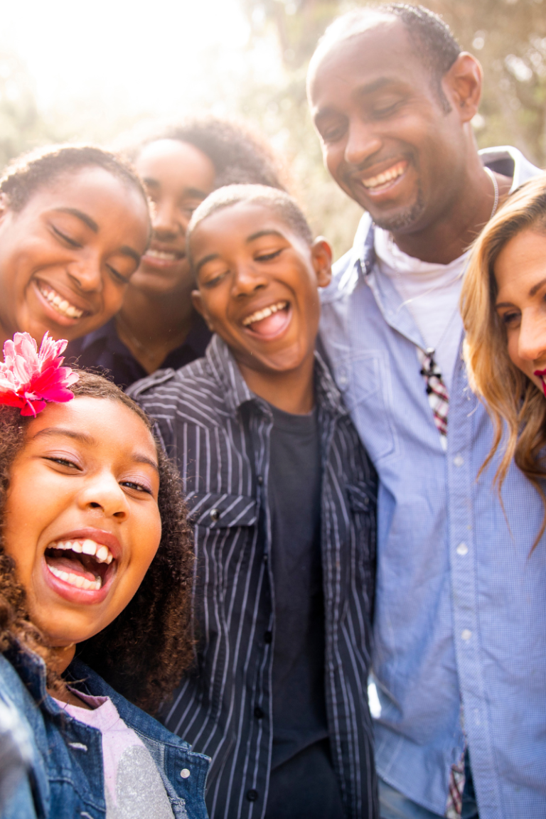 15 Family Activities That Make $200+ Weekly From Home