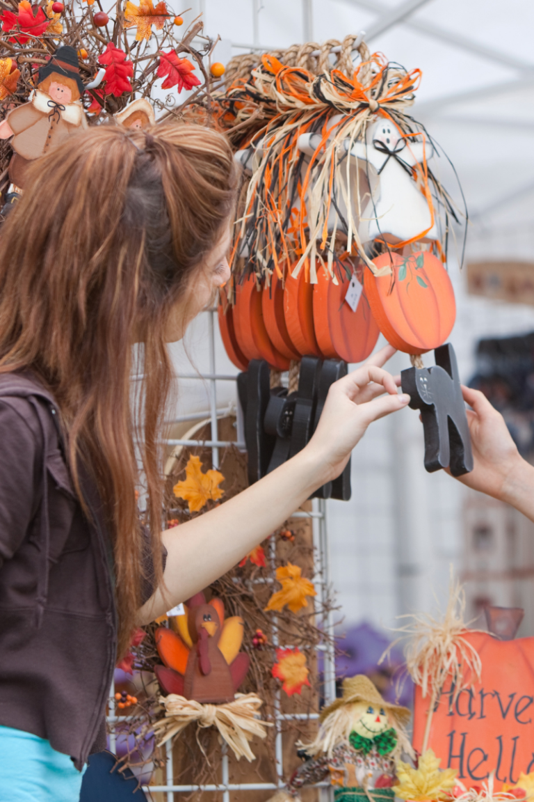 8 Weekend Craft Fair Strategies That Generate $400+ Monthly